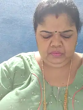 دردشة tamilthanushri الجنسية المباشرة