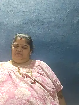 tamilthanushri লাইভ XXX চ্যাট