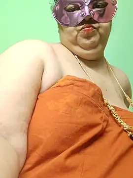 tamilthanushri XXX чат на живо