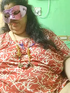 tamilthanushri's Live XXX Chat