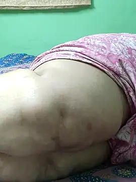 tamilthanushri's Live XXX Chat