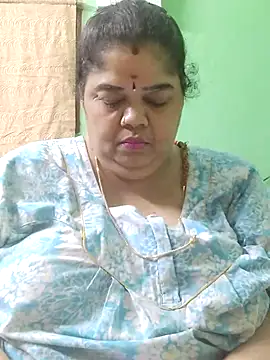 tamilthanushri's Live XXX Chat