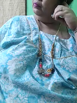 Chat +18 de tamilthanushri ao vivo