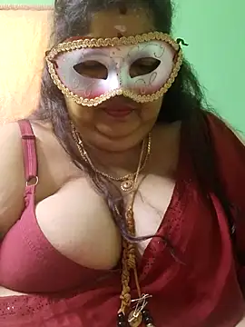 tamilthanushri Live XXX-chat