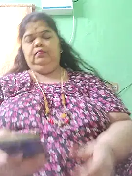 แชท XXX สดของ tamilthanushri