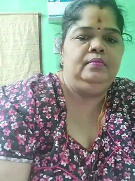 tamilthanushri Chat XXX live