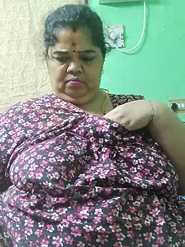 tamilthanushri's Live XXX Chat
