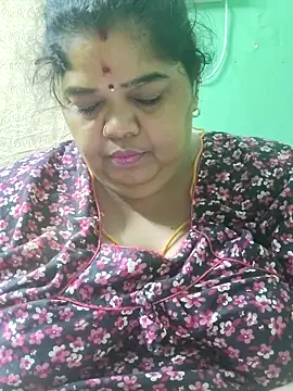 tamilthanushri Chat XXX live