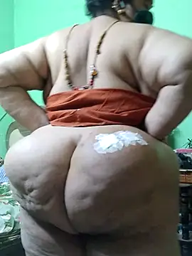 Tamil-mayasri's Live XXX Chat