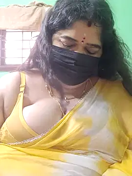 Tamil-mayasri's Live XXX Chat