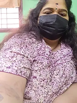Tamil-mayasri's Live XXX Chat