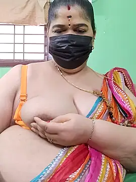 XXX chat uživo modela Tamil-mayasri