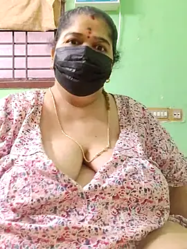 Tamil-mayasri's Live XXX Chat