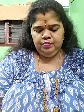 Tamil-mayasri's Live XXX Chat