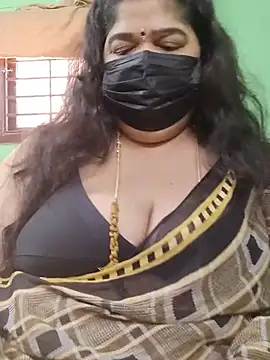 Tamil-mayasri Adlı Modelin Canlı XXX Sohbeti