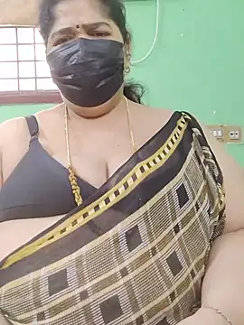 Tamil-mayasri Live XXX-Chat