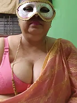 Tamil-mayasri Live XXX Chat