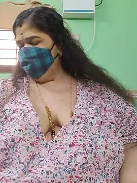 Tamil-mayasri Chat XXX in diretta