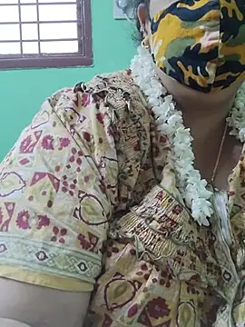 Tamil-mayasri: απευθείας συνομιλία ΧΧΧ