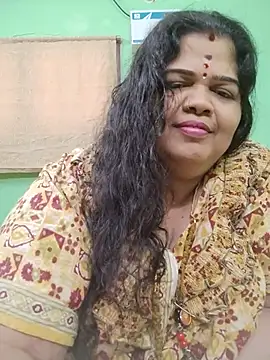 Czat XXX na żywo – Tamil-mayasri