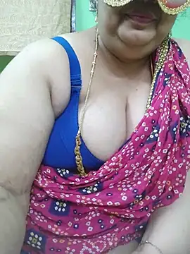 Tamil-mayasri live XXX chat
