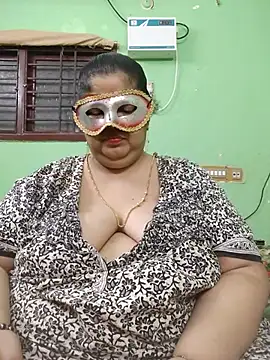 Tamil-mayasri Chat XXX in diretta