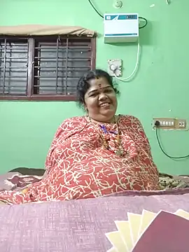 Chat +18 de Tamil-mayasri ao vivo