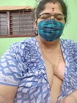 Tamil-mayasri's Live XXX Chat