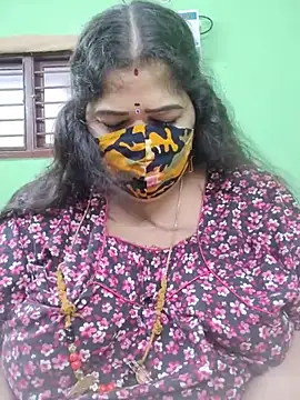 Chat +18 de Tamil-mayasri ao vivo
