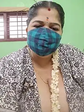 Chat +18 de Tamil-mayasri ao vivo