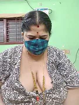Chat XXX ao vivo de Tamil-mayasri