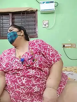 โชว์เว็บแคมของ Tamil-mayasri