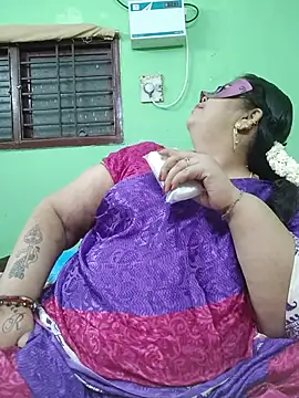 Tamil-mayasri Chat XXX live
