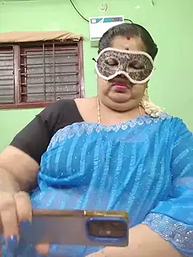 Czat XXX na żywo – Tamil-mayasri