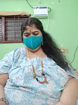 Tamil-mayasri's Live XXX Chat