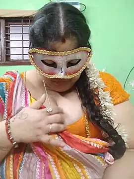 Živý XXX chat Tamil-mayasri