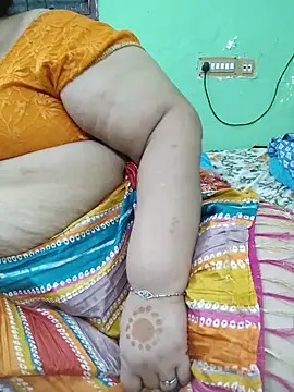 แชท XXX สดของ Tamil-mayasri