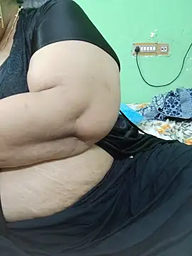 Tamil-mayasri Chat XXX in diretta
