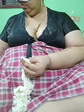 Chat XXX ao vivo de Tamil-mayasri
