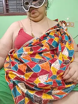 Tamil-mayasri's Live XXX Chat