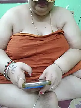 Chat XXX ao vivo de Tamil-mayasri