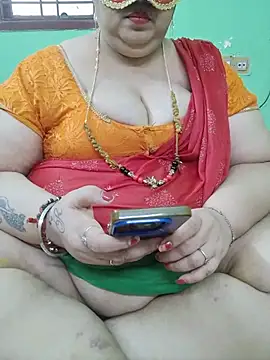 دردشة Tamil-mayasri الجنسية المباشرة