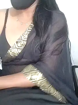 Tamil_Azhaghi Adlı Modelin Canlı XXX Sohbeti
