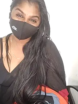 Tamil_Azhaghi Live XXX Chat