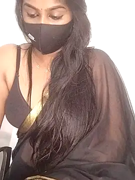 Czat XXX na żywo – Tamil_Azhaghi