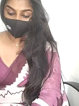 Chat +18 de Tamil_Azhaghi ao vivo