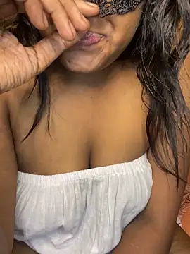 Nethmi156's Webcam Show