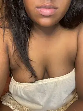 XXX chat uživo modela Nethmi156
