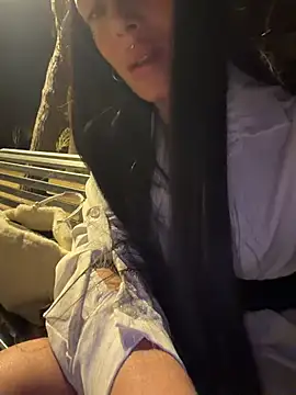 Baby_Panther Show in webcam