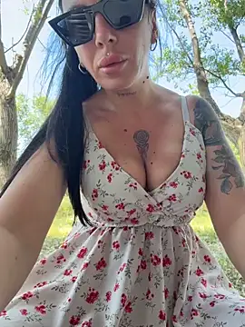 Baby_Panther Webcamshow